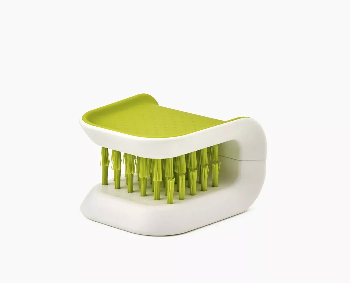 BladeBrush™ Knife & Cutlery Cleaning Brush