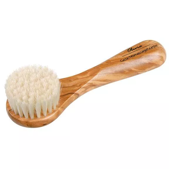 Face Brush with Handle