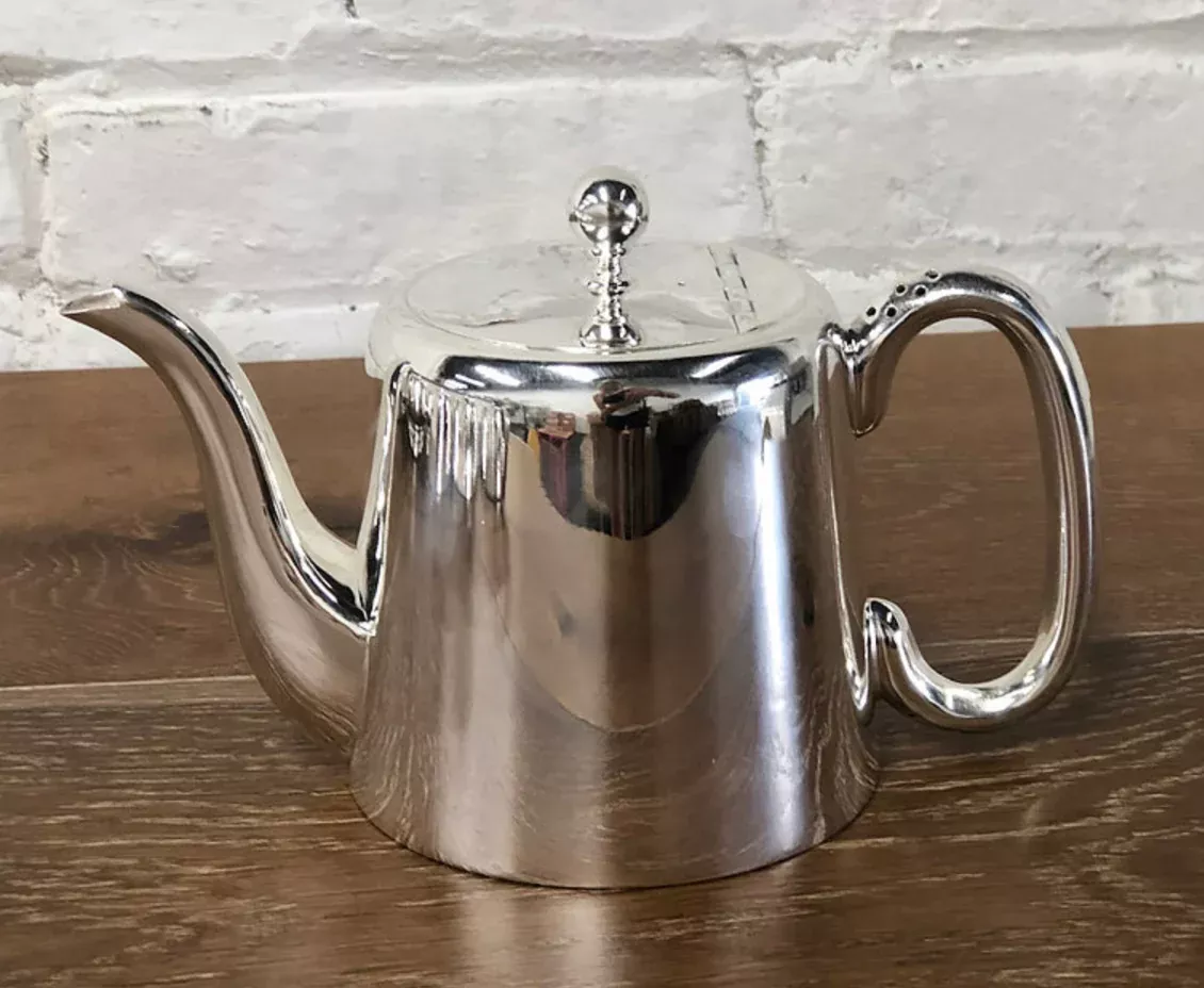 Hôtel Silver Vintage Teapot