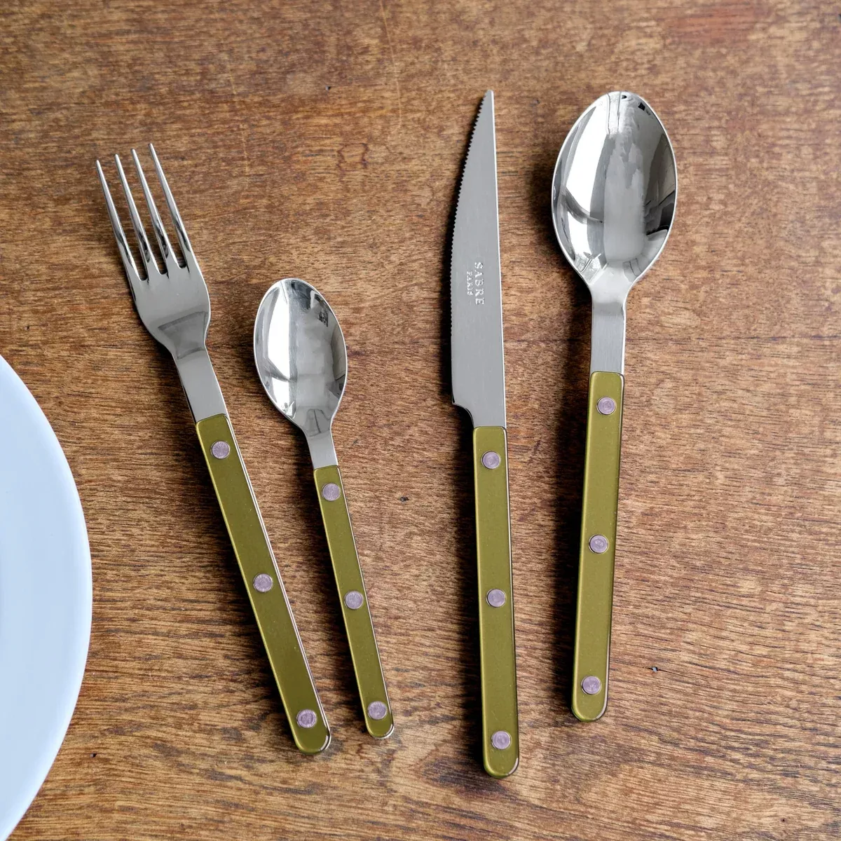 Sabre Paris | Bistrot Pearly Moss Collection