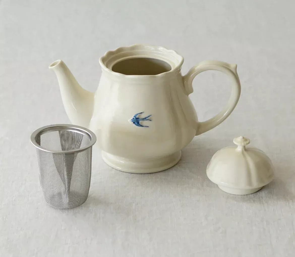 Studio M‘ | Early Bird Tableware - Teapot