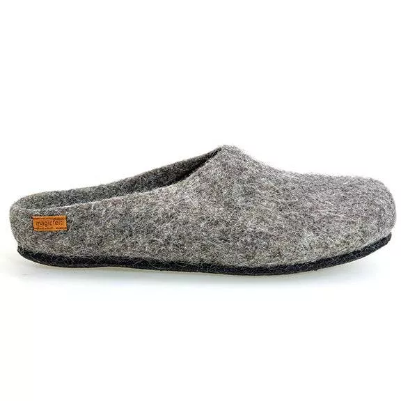 Tirol Stone Sheep Slippers